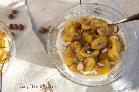 Fruits exotiques au yaourt grec (et recette jaune pour le mois de l’endométriose) Fruits exotiques au yaourt grec (et recette jaune pour le mois de l’endométriose)