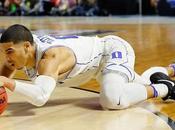 guerre Nike/Under Armour existe aussi parquets NCAA