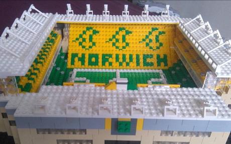 Il reconstruit les stades de Premier League en Lego