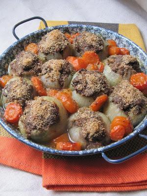 Oignons farcis au bœuf-carottes d'hier Oignons farcis au bœuf-carottes d'hier