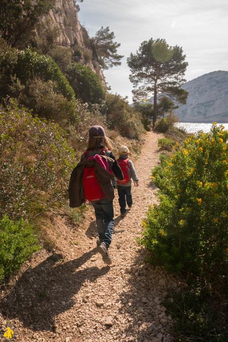 Calanques en famille: randonnées faciles… ou pas