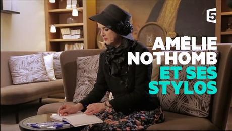 Amélie Nothomb et les stylos à bille (Vidéo)