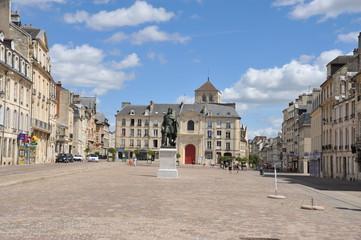 Villes à visiter en Normandie Place Saint-Sauveur 3 (en triangle), Caen