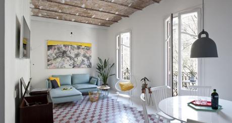 Un appartement de vacances à Barcelone riche en couleurs