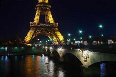 Pont d'Iéna Tour Eiffel Paris