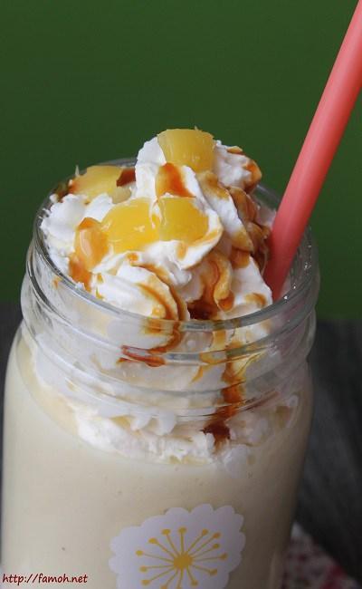 Smoothie mangue ananas banane