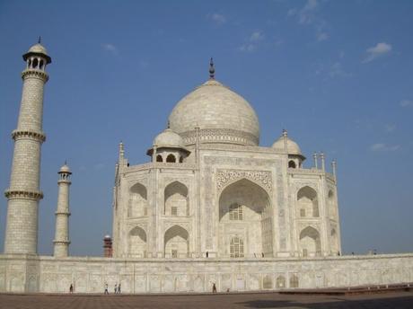 Côté du Taj Mahal