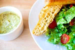 Recette Casher BIO: Dip à l’Artichaut et Tehina ( ou salade de shabbat!)