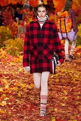 MONCLER GAMME ROUGE FW2017-18