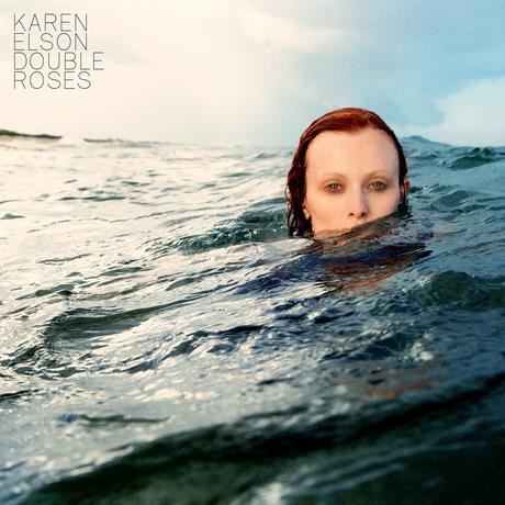 Double Roses, le nouvel album poétique de Karen Elson