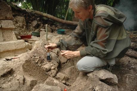 Une chronologie affinée apporte des précisions sur l'effondrement Maya