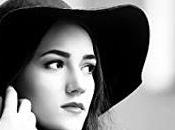 Comme poissons dans aquarium Léna Forestier