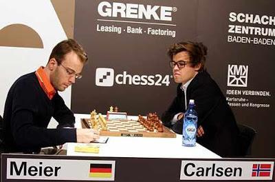 Ronde 5 du Grenke Chess Classic : après 4 nulles consécutives, le meilleur joueur d'échecs du monde Magnus Carlsen (2838) vient enfin seulement d'ouvrir son compteur de victoires face à l'Allemand Georg Meier (2630) - Photo © Georgios Souleidis 