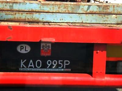 # 103/313 - Chaos papal