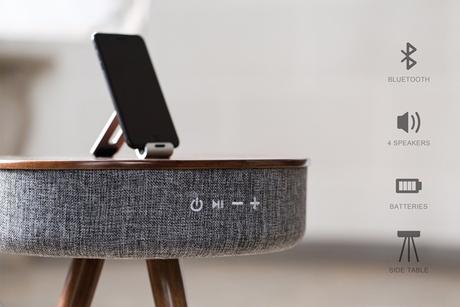 Cette table basse intègre une enceinte !