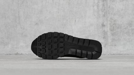 CDG x Nike Pegasus 83 Gold