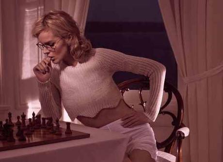 Jouez à la question du mercredi sur les échecs - Photo © Mikael Jansson pour Vogue Paris Mars 2016