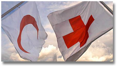 drapeaux croix rouge croissant rouge