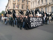 #9mai fête pauvre petit nazillon savait voler…