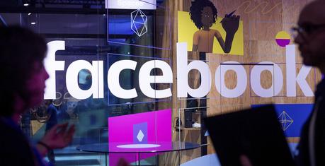 Facebook met en garde les sites qui abusent de la publicité et les trafiquants de la désinformation
