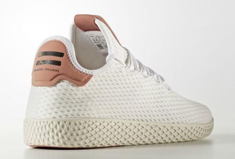 Pharrell x Adidas Tennis HU Coral présentée dans 8 nouveaux