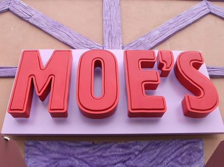 Les Simpson : une version gonflable de la Taverne de Moe