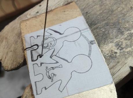 Pendentif enfant en or fabrication pendentif enfant en or personnalisé