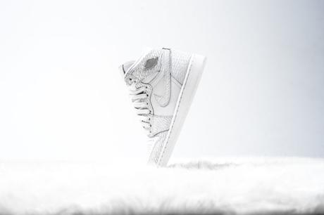 Air Jordan 1 Heiress White Pure Platinum
