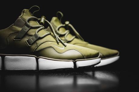 Nike Pocket Knife DM Trooper Green