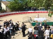 Messe provençal dans arènes