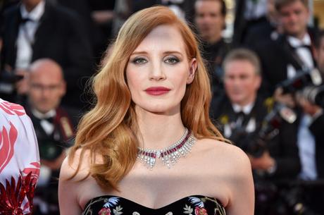 CANNES 2017: RED CARPET JESSICA CHASTAIN