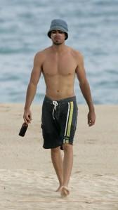 enrique-iglesias-beach