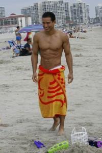 mario-lopez-beach