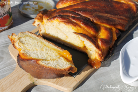 Brioche torsadée au lait de coco et confiture de mangue Brioche torsadée au lait de coco et confiture de mangue