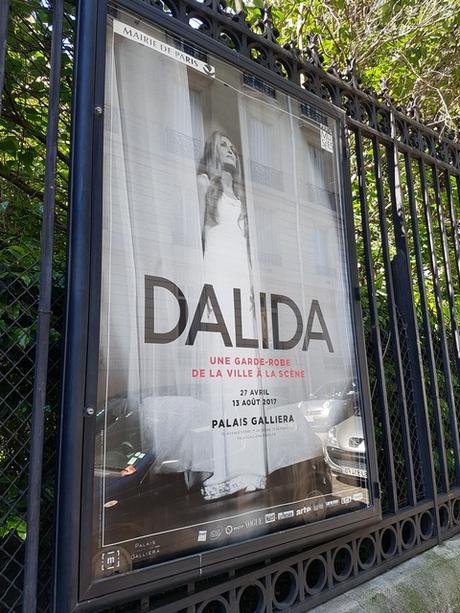 Expo Dalida, une garde-robe de la ville à la scène