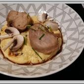 Mise à l'honneur#22 Filet mignon de porc laqué au miel et soja, polenta crémeuse aux champignons - Oh, la gourmande..