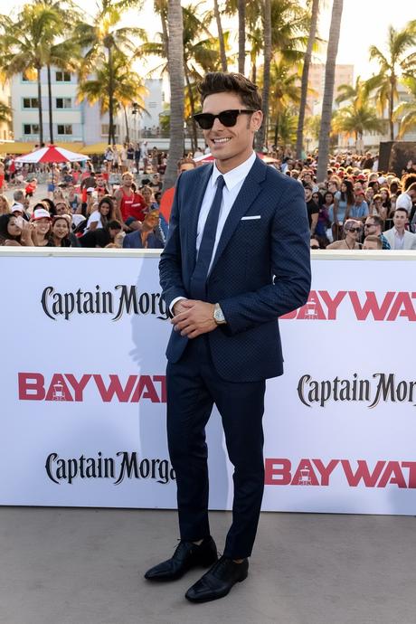 Zac Efron en HUGO pour la première mondiale du film Baywatch à Miami, le 13 mai 2017
