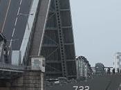 Krungthep Bridge passage HTMS Surin, time-lapse