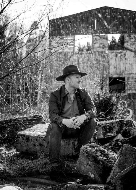 Exclu – « It’s Not What You Think », le beau folk de Jacques Labouchere