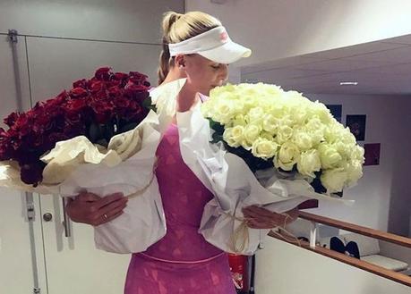 Quand Djokovic fait livrer deux bouquets de roses dans le vestiaire féminin