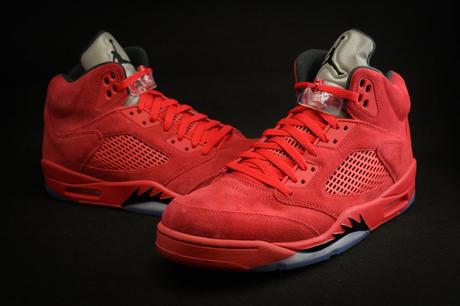 136027-602 air jordan 5 university red