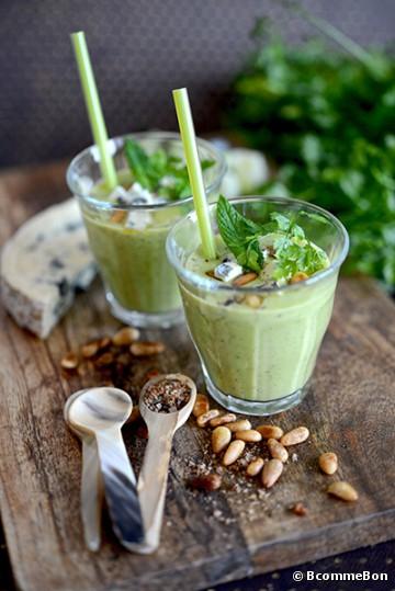 Recette bio : Souple glacée de courgette à la Fourme d'Ambert bio Bonneterre