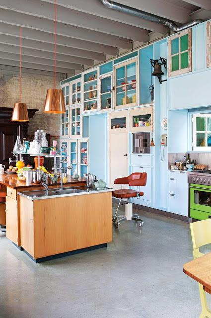 UN LOFT DINGUE ET UNIQUE, DONC... INCLASSABLE !