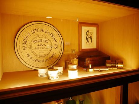 L'atelier apprenti parfumeur au musée du parfum chez Fragonard
