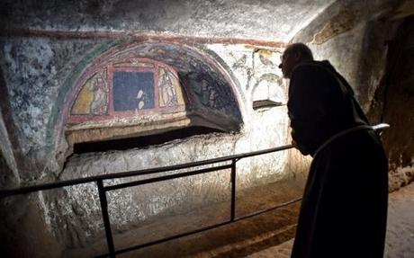 Catacombes de Domitilla à Rome: de nouvelles technologies révèlent art et grafitti