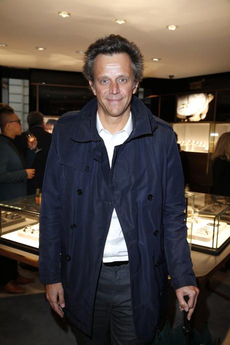 Montblanc décline son nouveau concept de boutique à Paris dans son flagship des Champs-Elysées