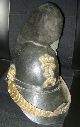 Militaria: le casque à chenille bavarois du temps de Louis II de Bavière et de la guerre de 1870