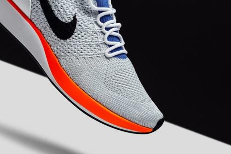 Nike Air Zoom Flyknit Racer Knicks