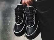 Nike Zoom Spiridon Triple Black Déjà Disponible