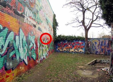 30 ans de graffiti dévoilés par la découpe d’un mur